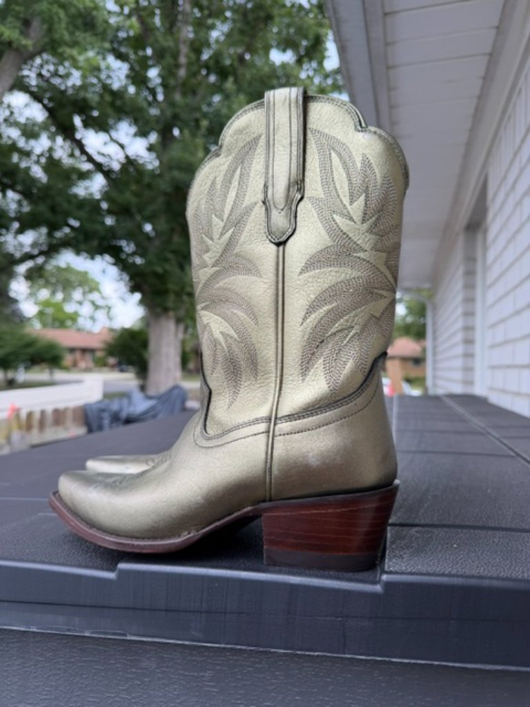 Tecovas Sadie Olive Metallic Limited Holiday Edition Boots 6 — image 4 of 8